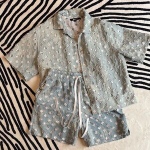 Stylish Green Patterned Shirt and Shorts Set